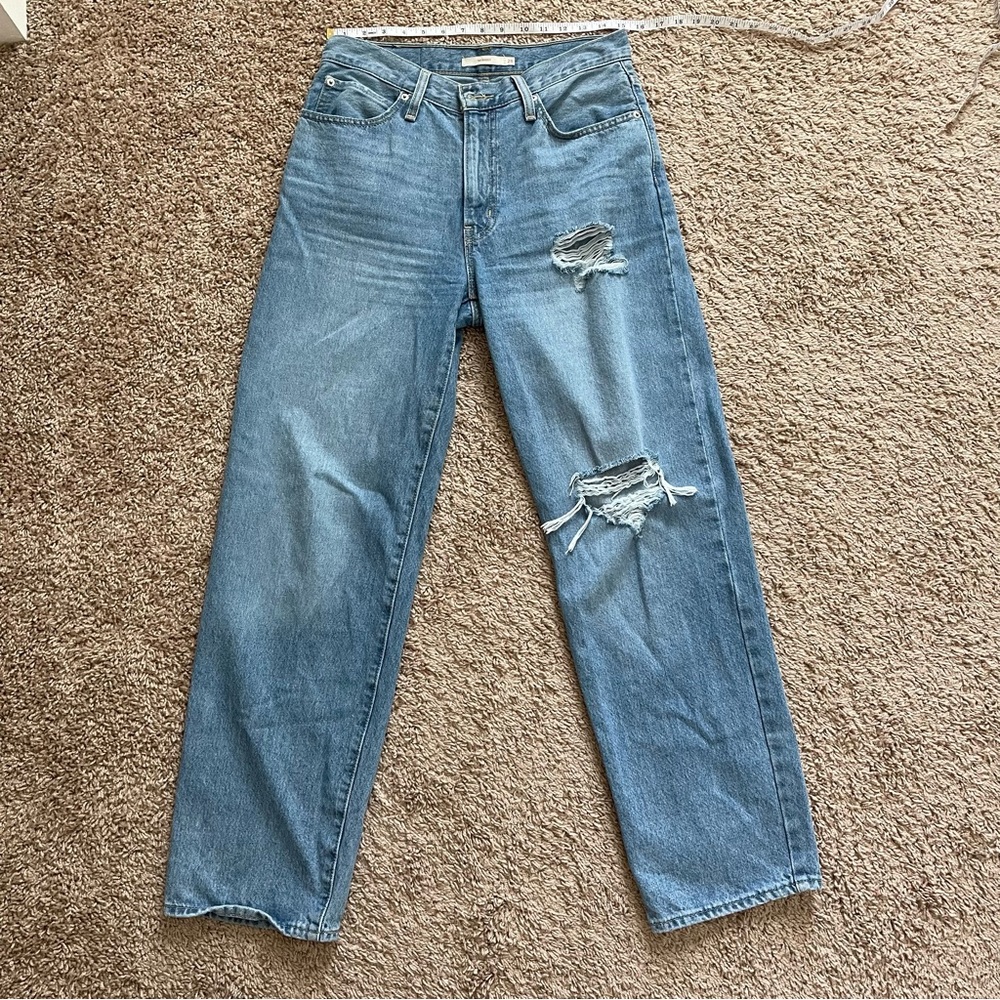 Levi’s ‘94 Baggy jeans